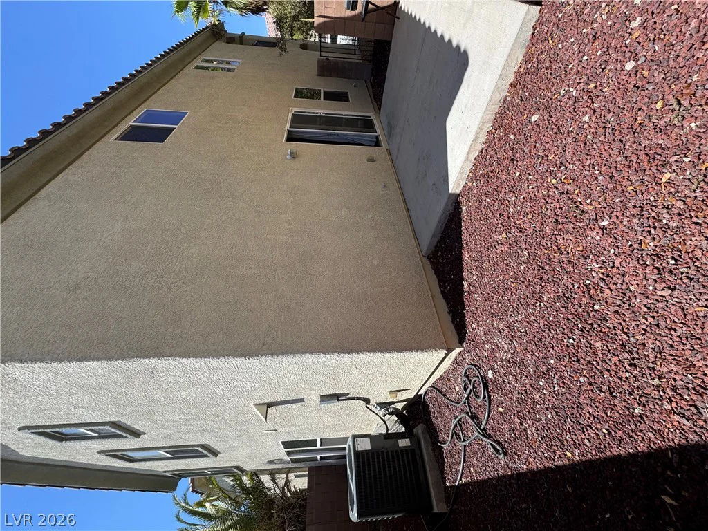 457 Warminster, Las Vegas, NV 89178