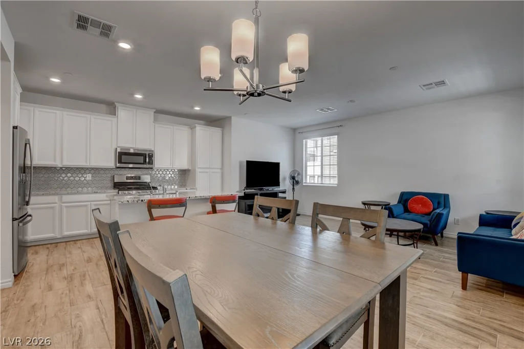 20 Barbara, Las Vegas, NV 89183