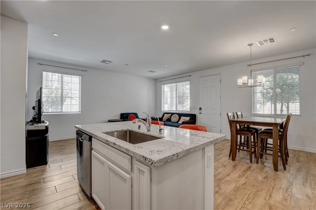 20 Barbara, Las Vegas, NV 89183