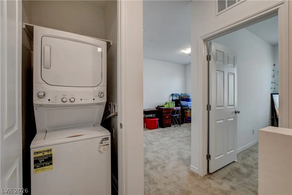 20 Barbara, Las Vegas, NV 89183