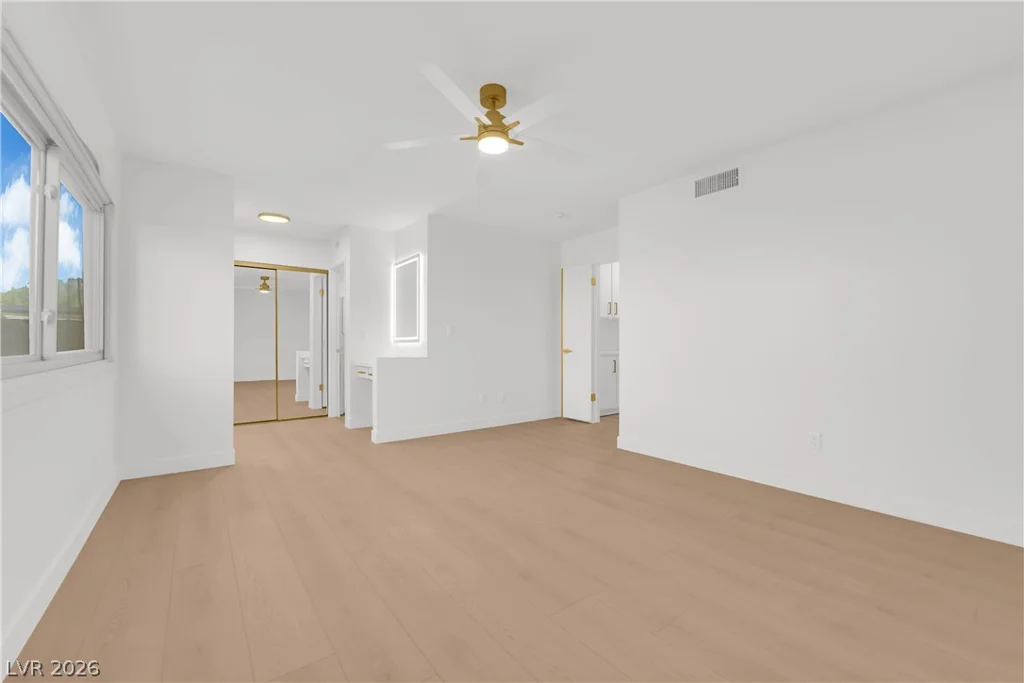 2353 Moorpark, Henderson, NV 89014