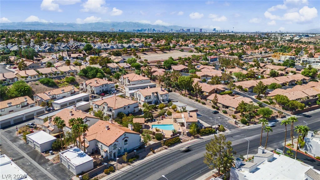 1674 Normandy, Henderson, NV 89014