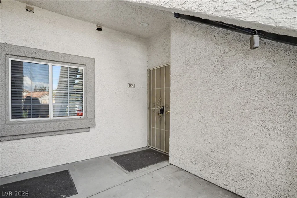 1674 Normandy, Henderson, NV 89014