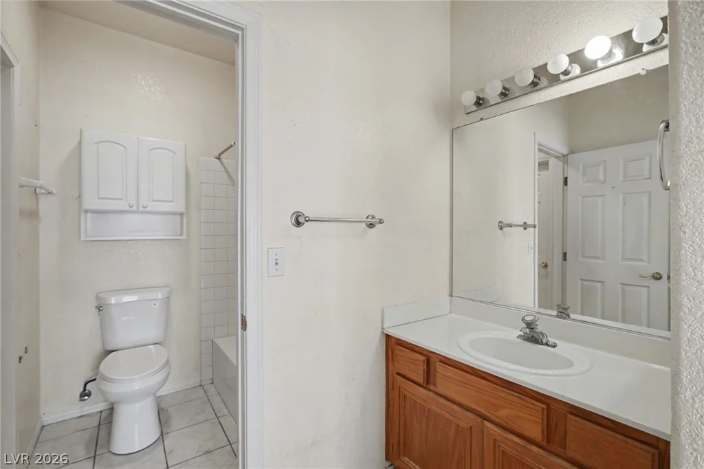 1674 Normandy, Henderson, NV 89014