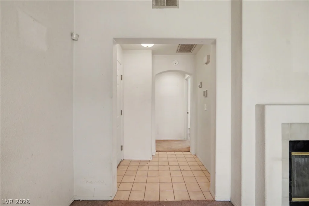 1674 Normandy, Henderson, NV 89014