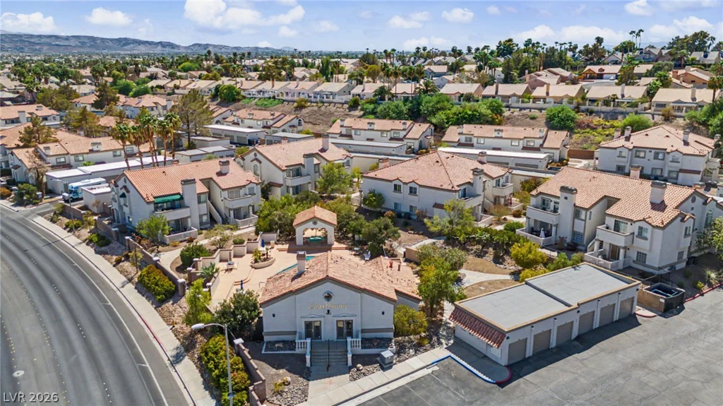 1674 Normandy, Henderson, NV 89014