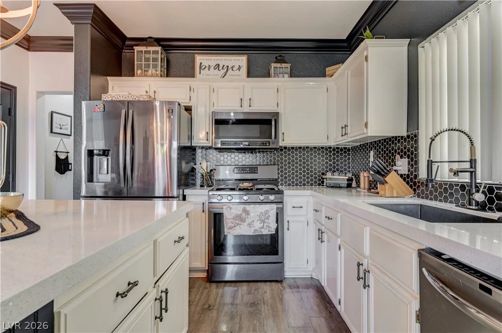 1116 Oceanwood, North Las Vegas, NV 89086
