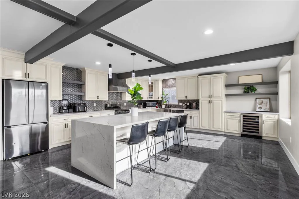 7061 Valley View, Las Vegas, NV 89118