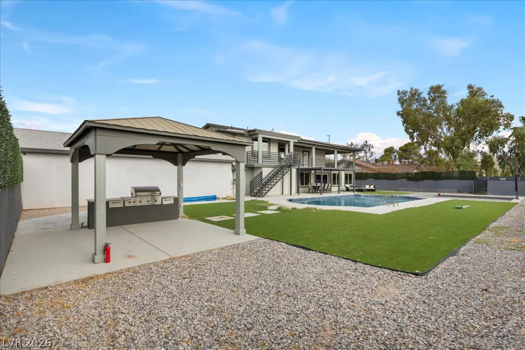 7061 Valley View, Las Vegas, NV 89118