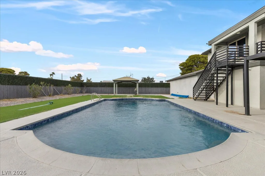 7061 Valley View, Las Vegas, NV 89118