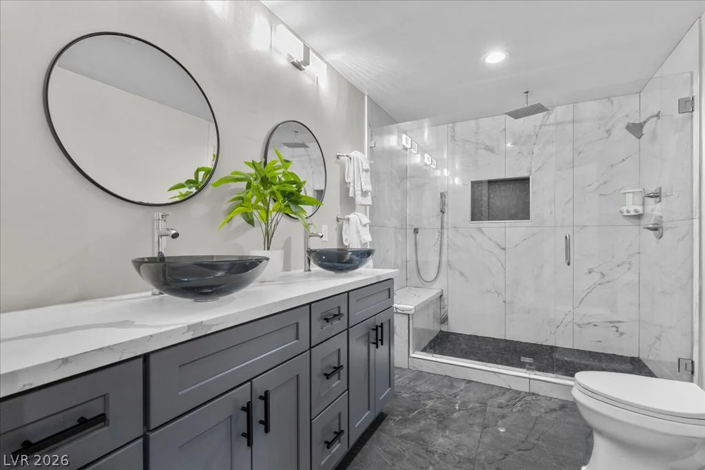 7061 Valley View, Las Vegas, NV 89118