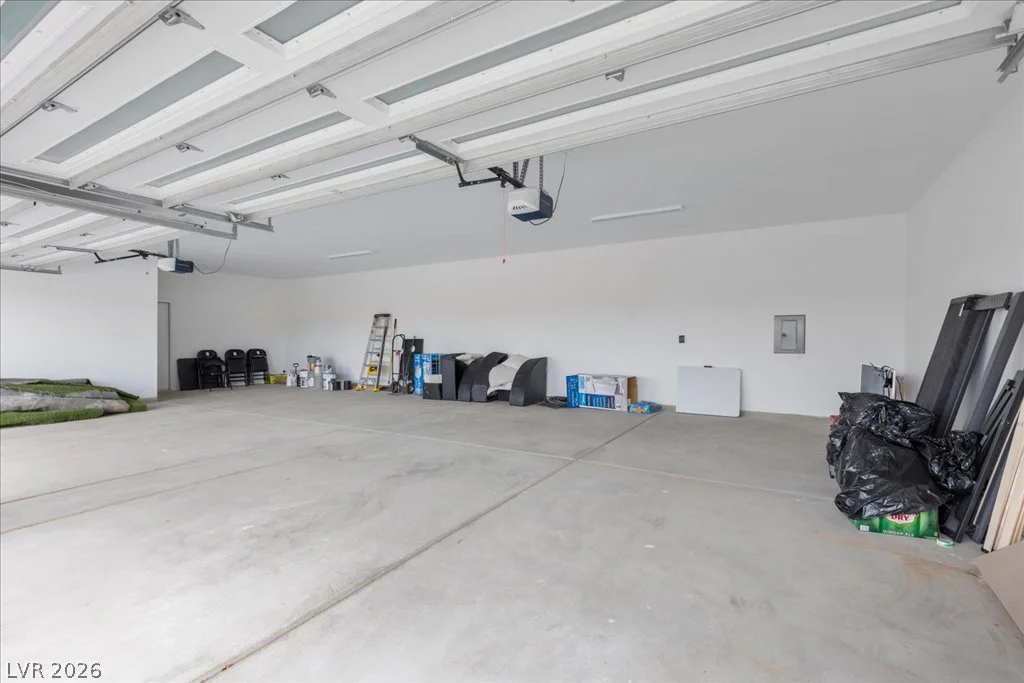 7061 Valley View, Las Vegas, NV 89118