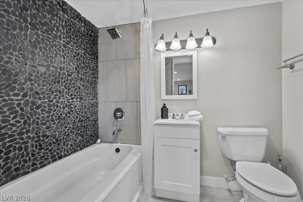7061 Valley View, Las Vegas, NV 89118