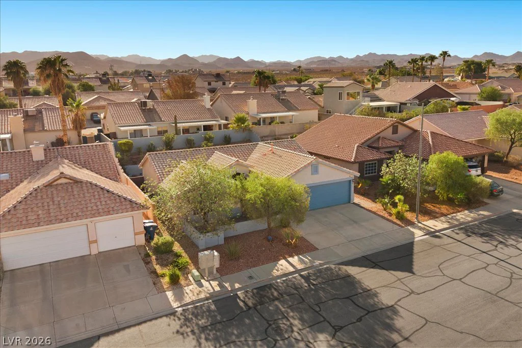 209 Night Fall, Henderson, NV 89015