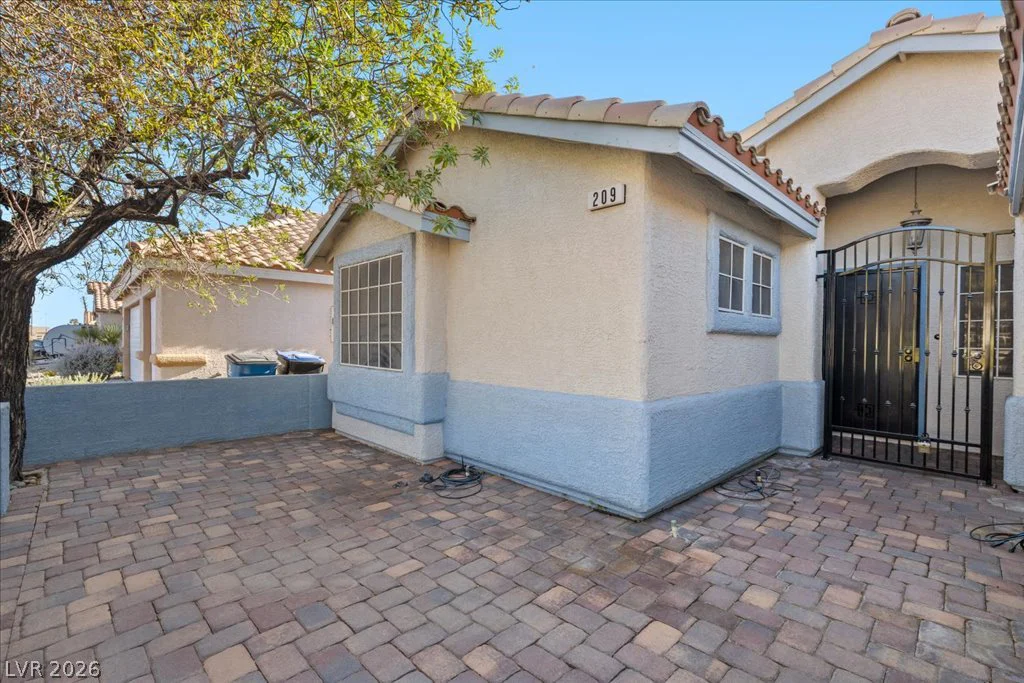 209 Night Fall, Henderson, NV 89015