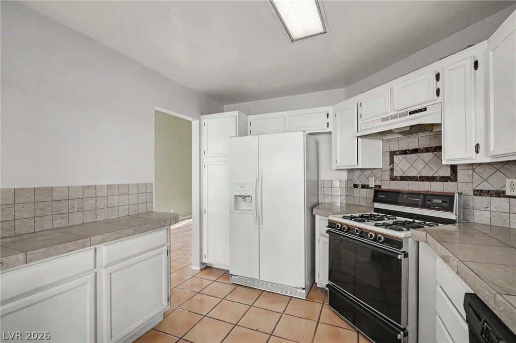 1950 Turtlerock, Las Vegas, NV 89142