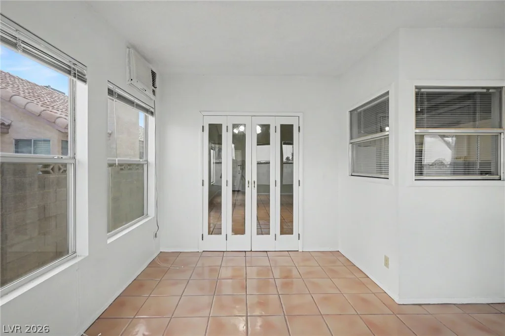 1950 Turtlerock, Las Vegas, NV 89142