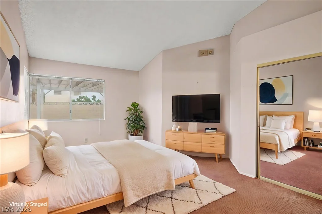 1950 Turtlerock, Las Vegas, NV 89142