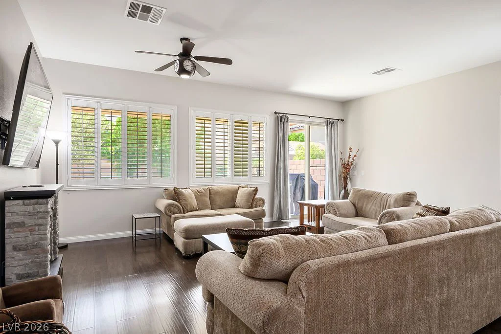 317 Goldstar, Henderson, NV 89012