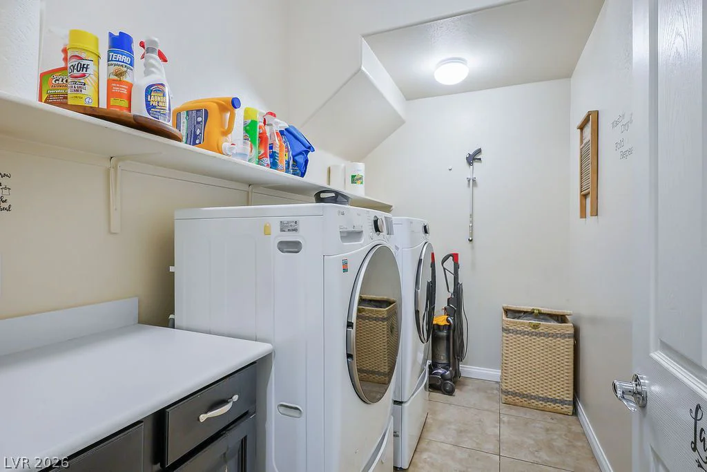 317 Goldstar, Henderson, NV 89012