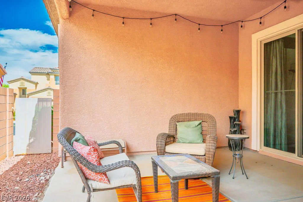 317 Goldstar, Henderson, NV 89012
