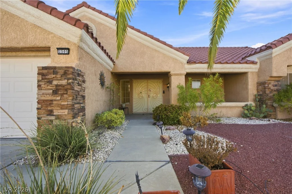 2505 Big Timber, Las Vegas, NV 89134