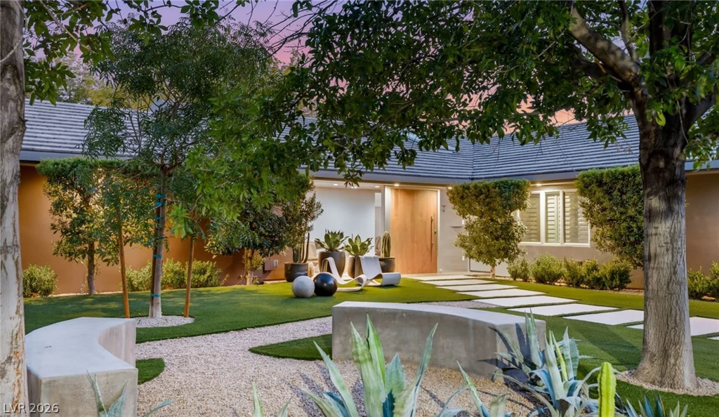 2609 Pinto, Las Vegas, NV 89107