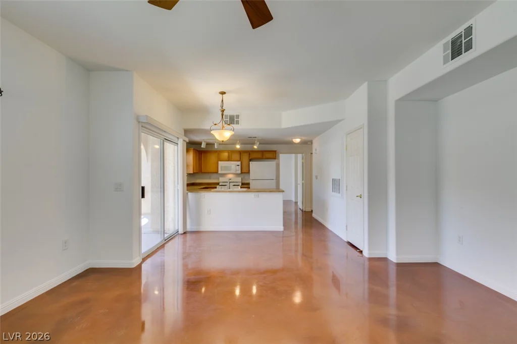 3822 Ormond Beach, Las Vegas, NV 89129