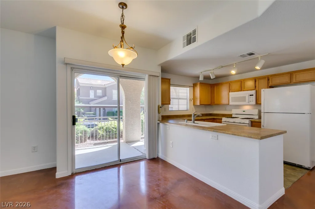 3822 Ormond Beach, Las Vegas, NV 89129