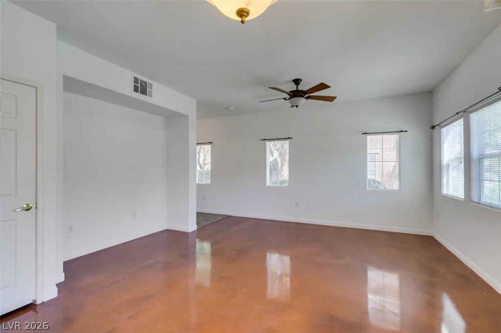 3822 Ormond Beach, Las Vegas, NV 89129