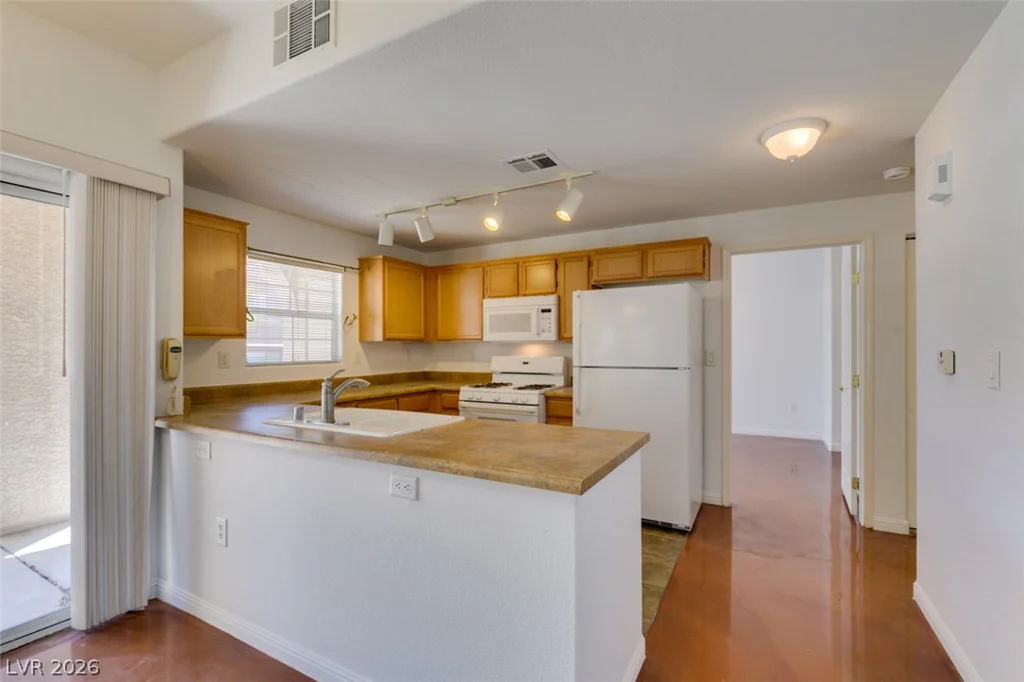 3822 Ormond Beach, Las Vegas, NV 89129
