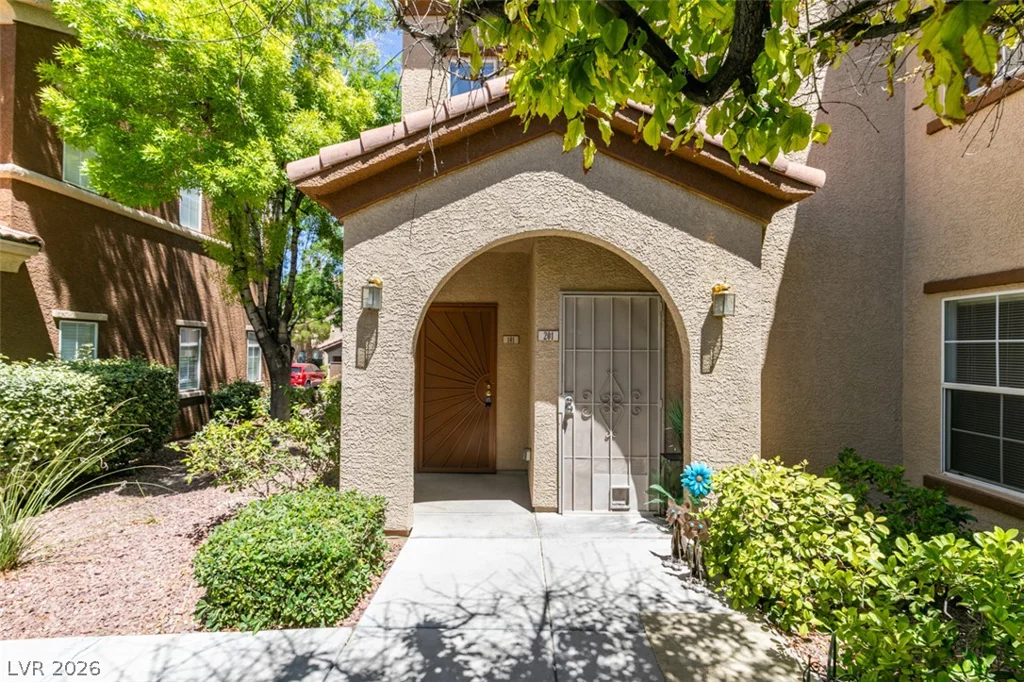 3822 Ormond Beach, Las Vegas, NV 89129