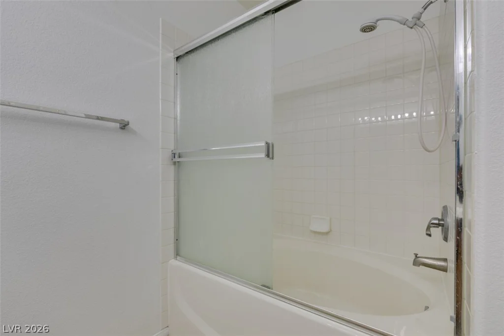 3822 Ormond Beach, Las Vegas, NV 89129