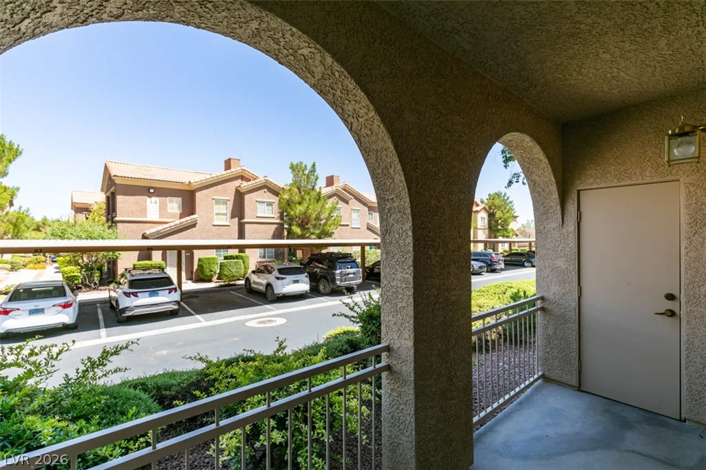 3822 Ormond Beach, Las Vegas, NV 89129