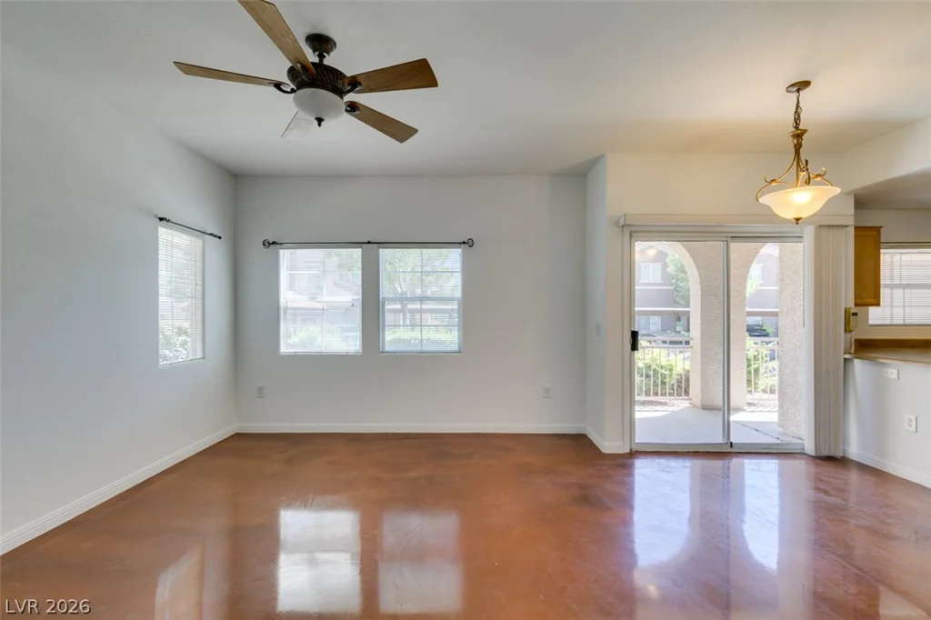 3822 Ormond Beach, Las Vegas, NV 89129