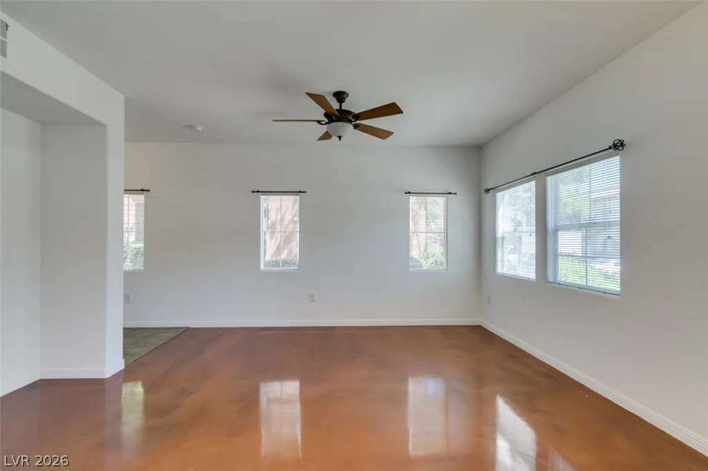 3822 Ormond Beach, Las Vegas, NV 89129