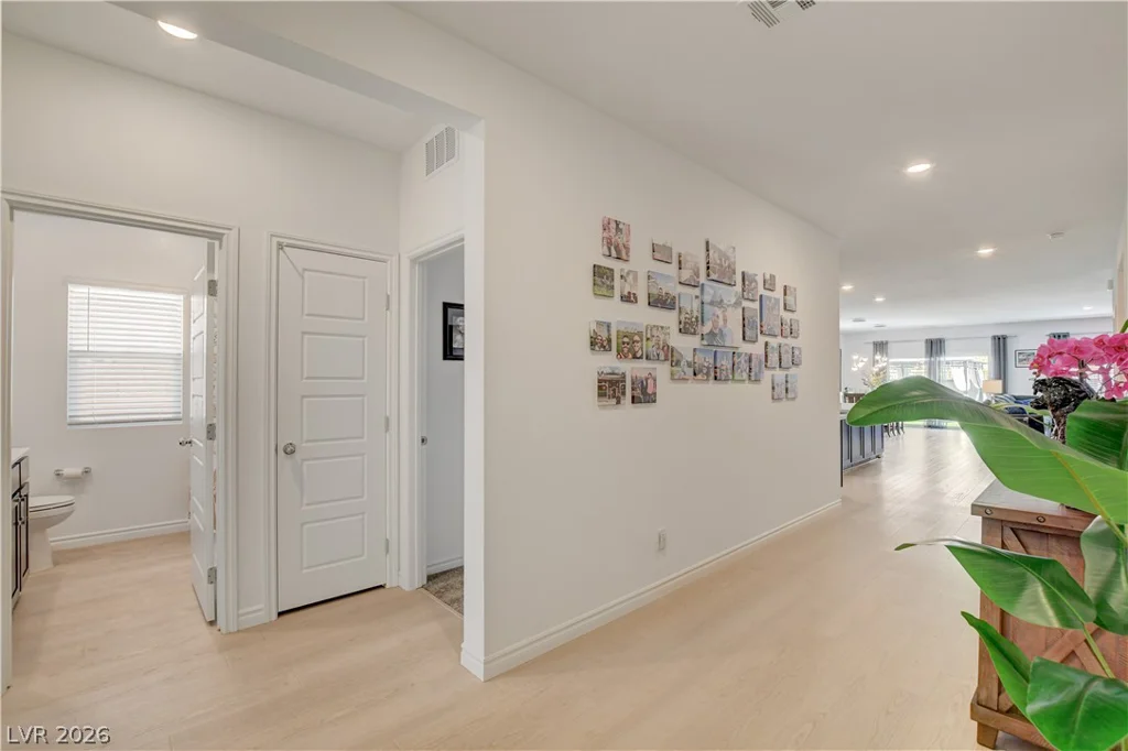 2772 Song Point, Las Vegas, NV 89121