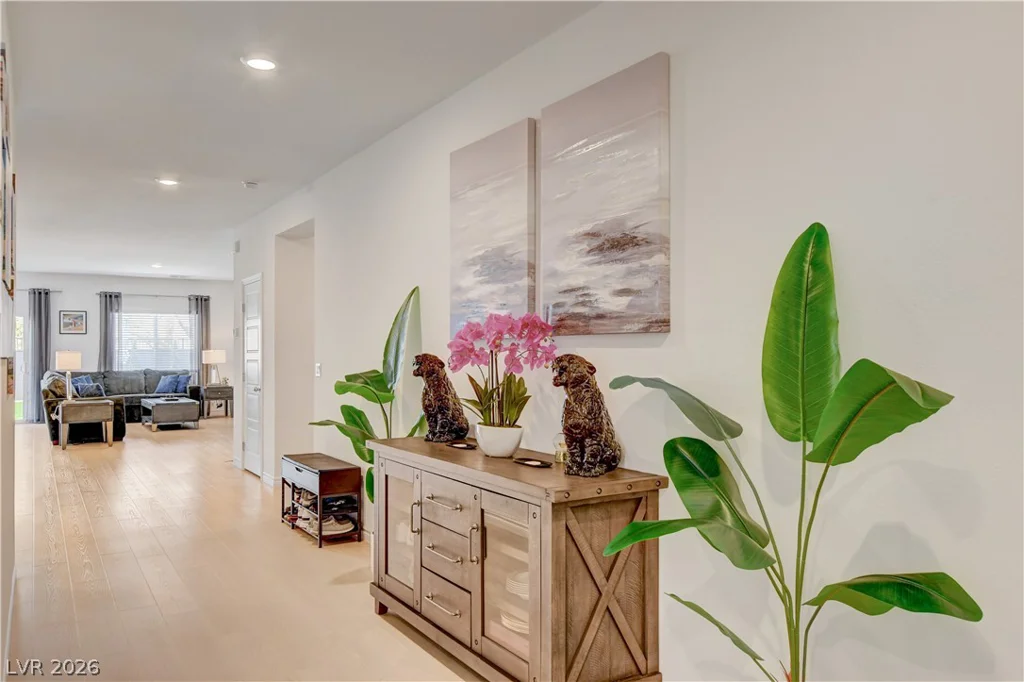 2772 Song Point, Las Vegas, NV 89121