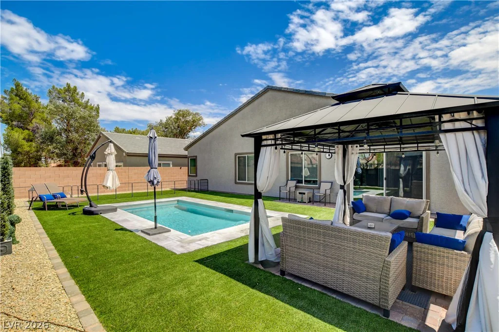2772 Song Point, Las Vegas, NV 89121