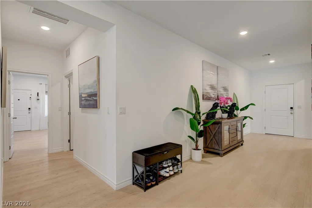 2772 Song Point, Las Vegas, NV 89121