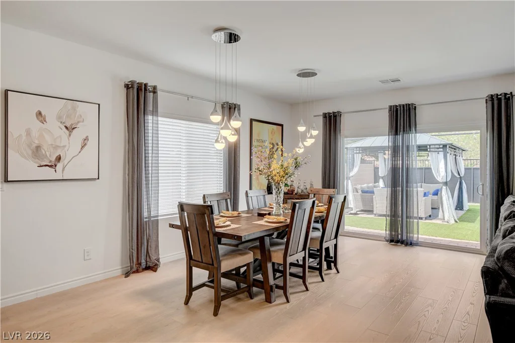 2772 Song Point, Las Vegas, NV 89121