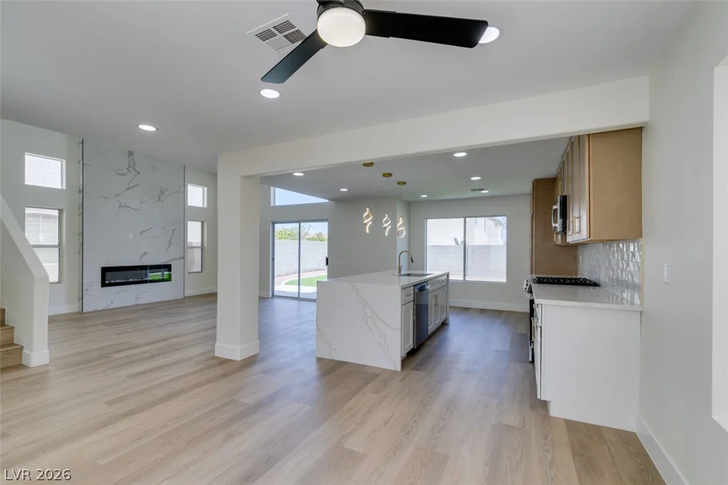 7708 License, Las Vegas, NV 89131