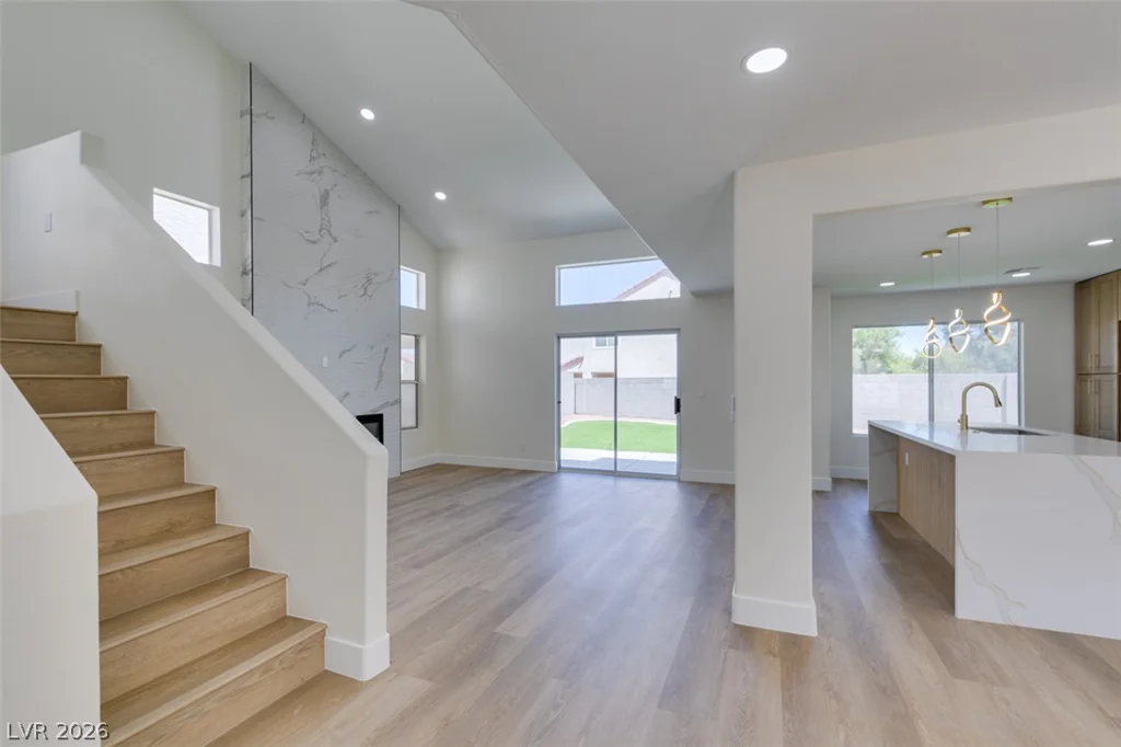 7708 License, Las Vegas, NV 89131