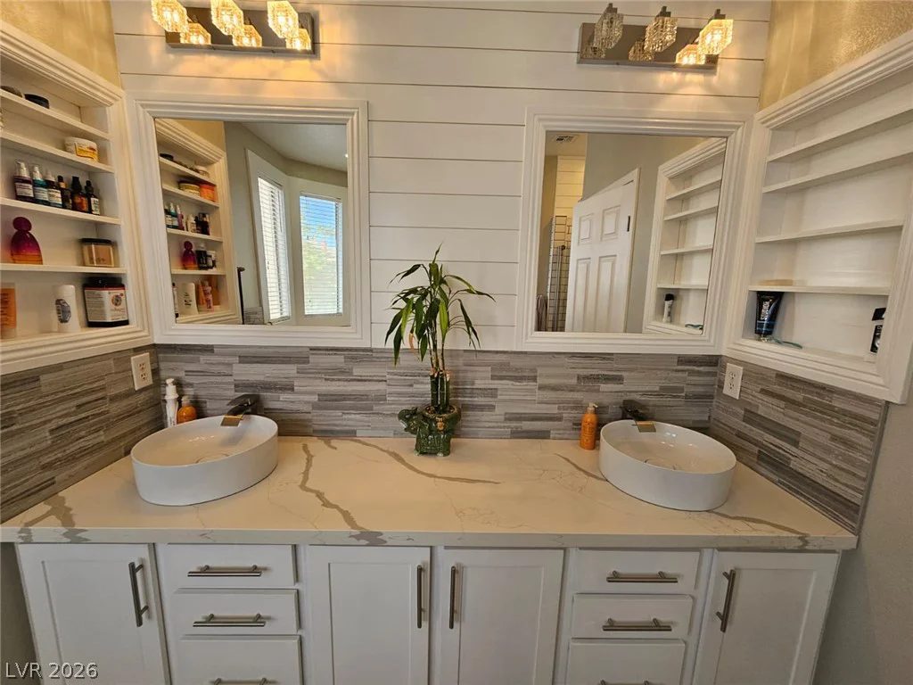 5991 Osprey Point, Las Vegas, NV 89156