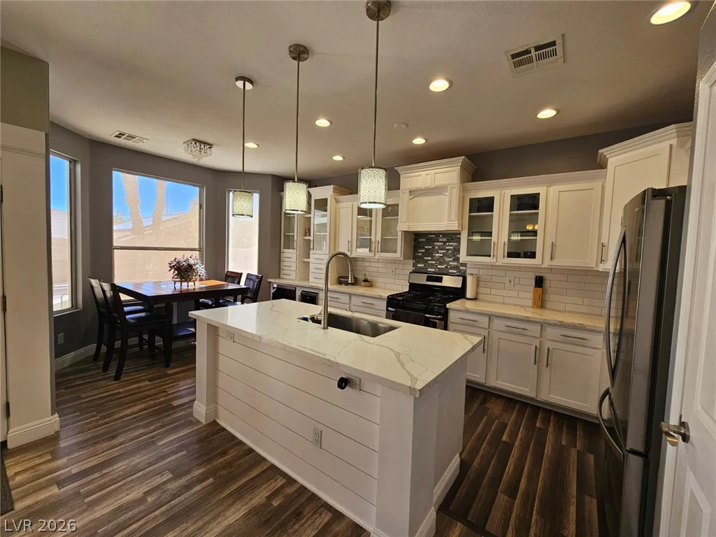 5991 Osprey Point, Las Vegas, NV 89156