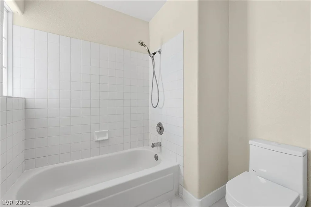 7612 Cruz Bay, Las Vegas, NV 89128