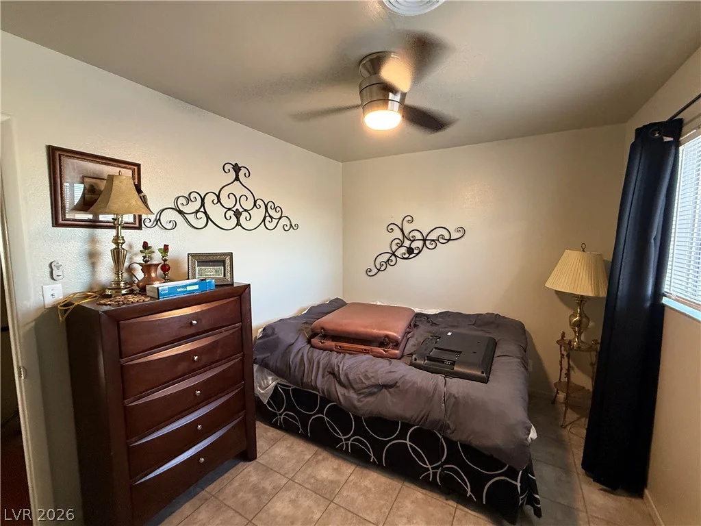 405 Holcomb, Las Vegas, NV 89107