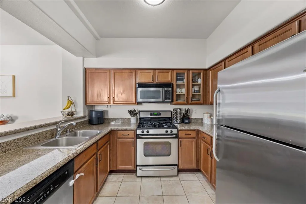 1617 Queen Victoria, Las Vegas, NV 89144
