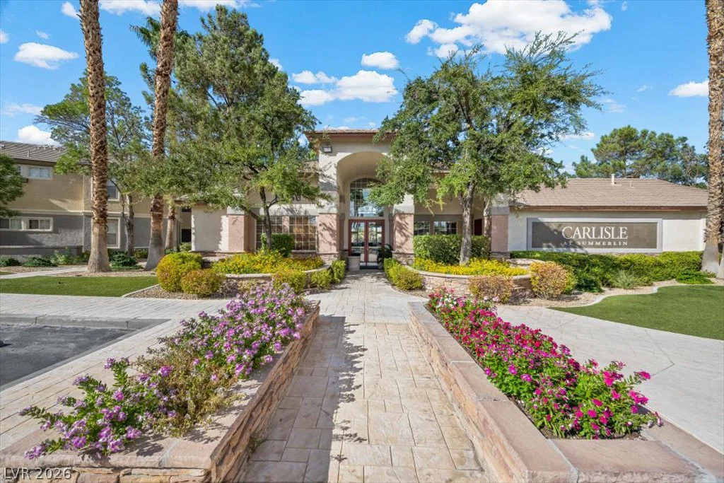 1617 Queen Victoria, Las Vegas, NV 89144