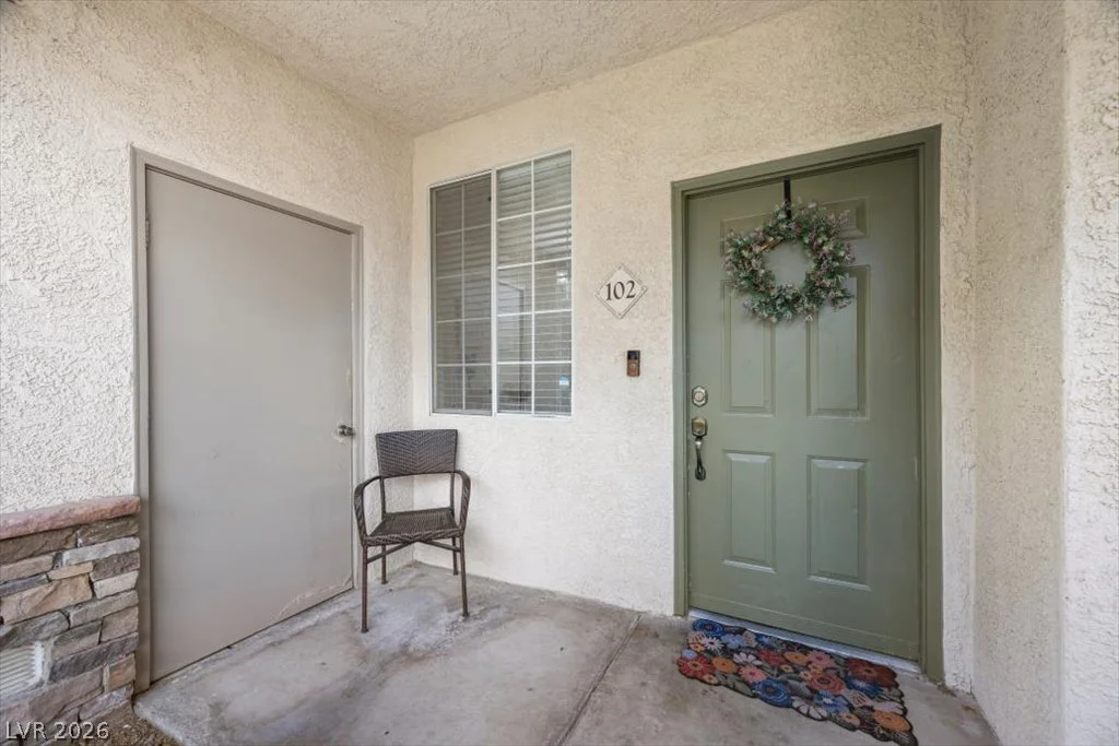 1617 Queen Victoria, Las Vegas, NV 89144